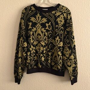 ☃️3 for $30☃️ Vintage Damask Sweater